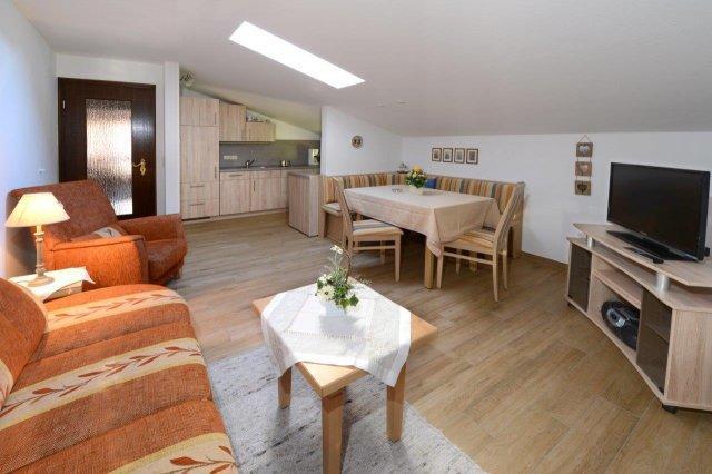 Haus Vierjahreszeiten Reit im Winkl Esterno foto