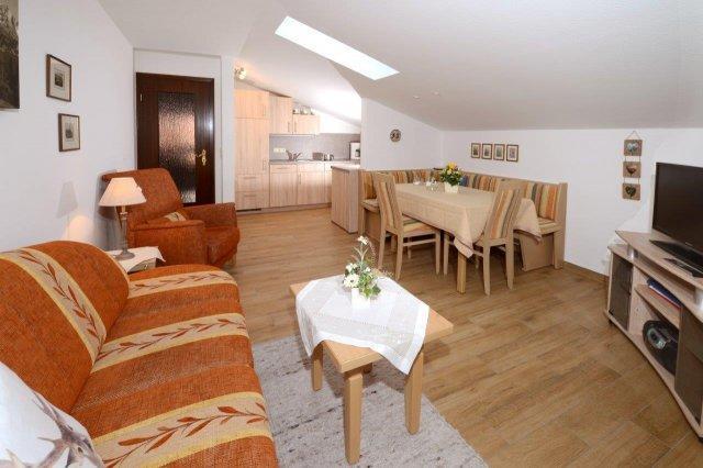 Haus Vierjahreszeiten Reit im Winkl Esterno foto