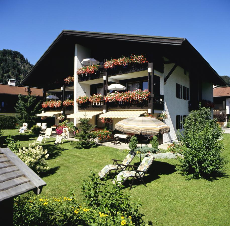 Haus Vierjahreszeiten Reit im Winkl Esterno foto